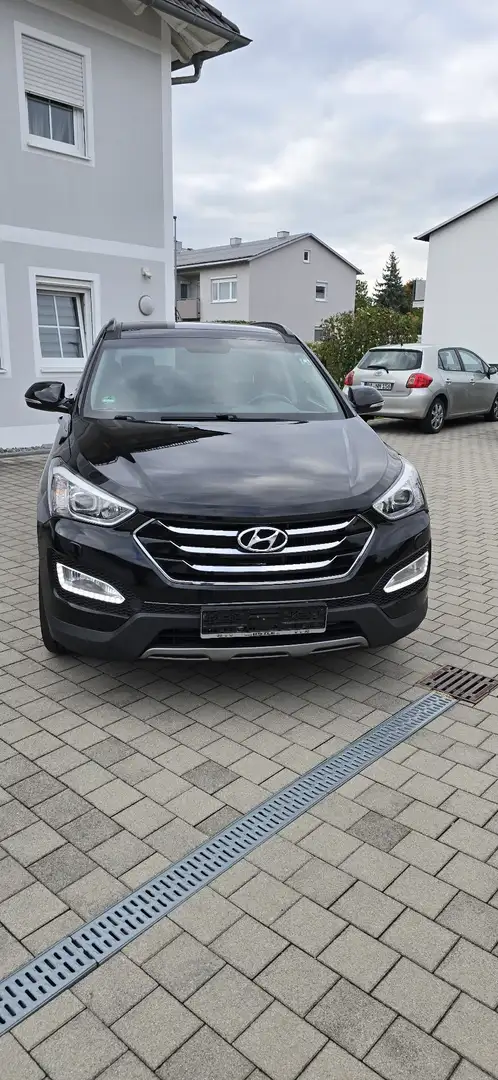 Hyundai SANTA FE 2.2 CRDI 4WD Automatik Style - 1