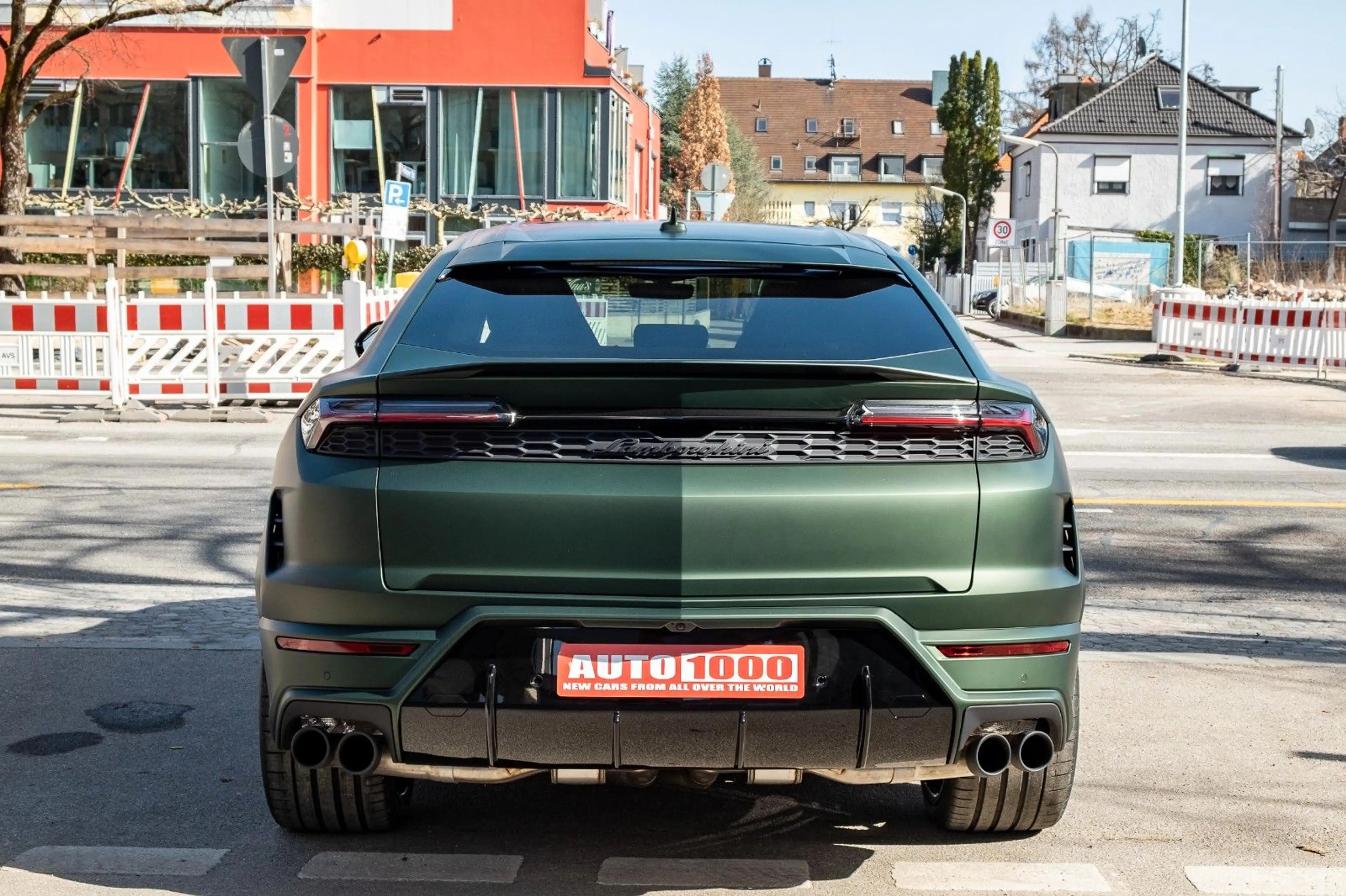 Lamborghini Urus SE Hybrid / CARBON / B&O / PANO — photo 6