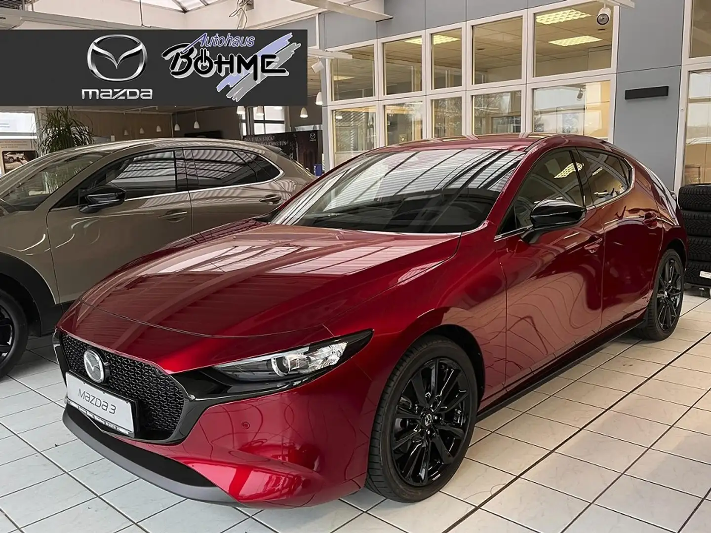 Mazda 3 2.0L e-SKYACTIV G 122PS HOMURA TAGESZUL. Rood - 1