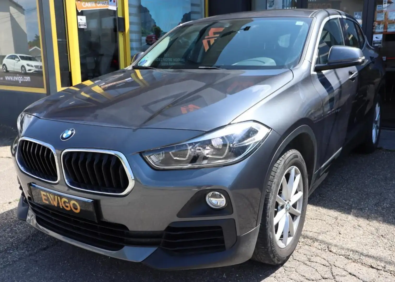 BMW X2 1.8 i 140 ch business design sdrive %2B tva recup  Gris - 2