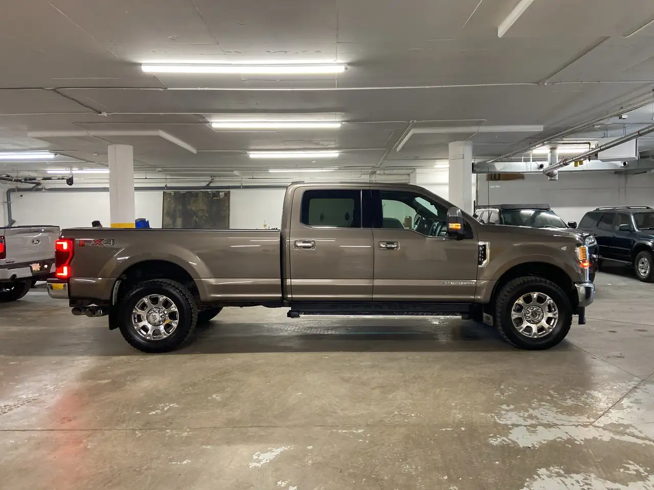 Ford F 350 снимка Ford F 350