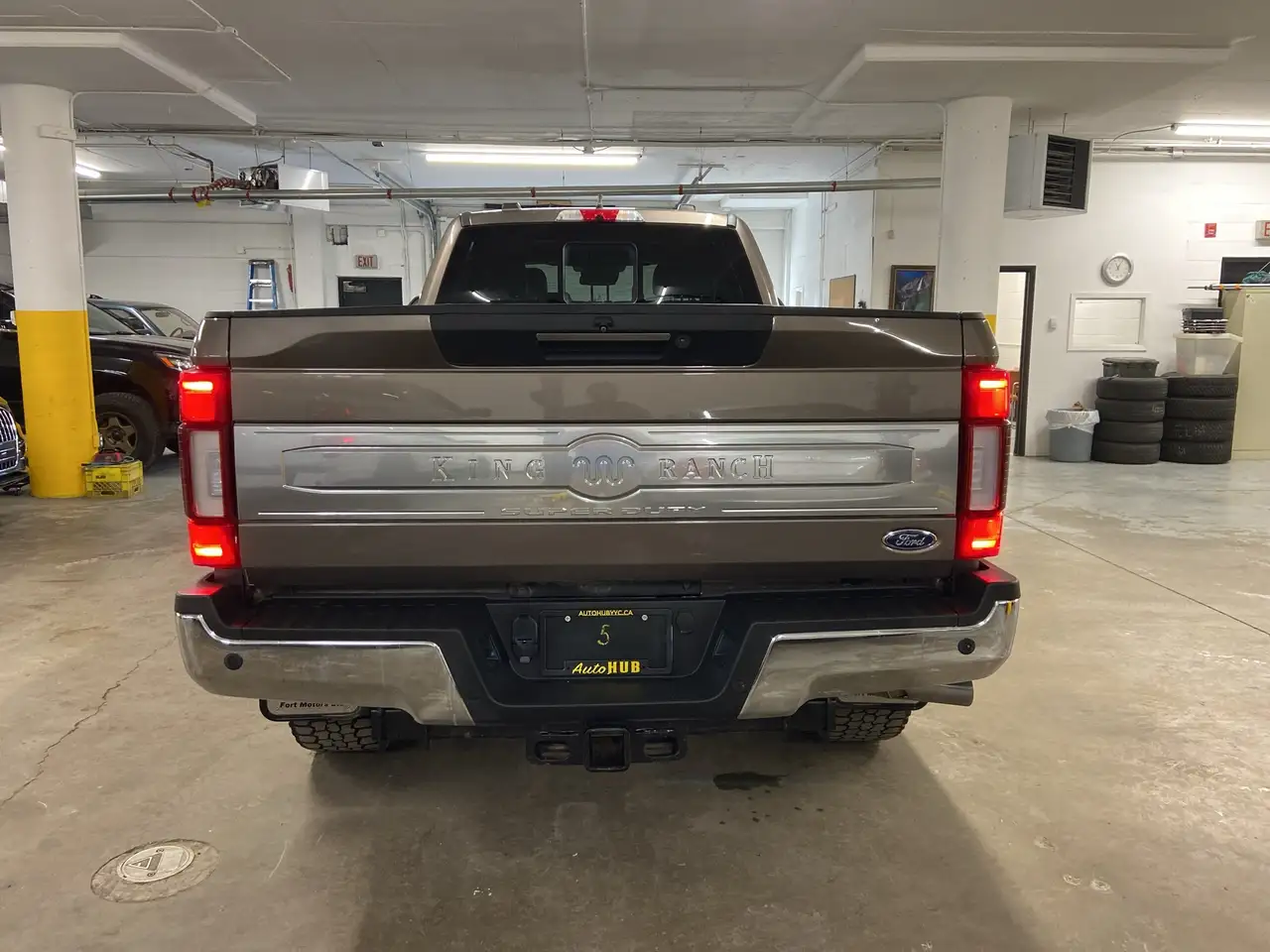 Ford F 350 снимка Ford F 350