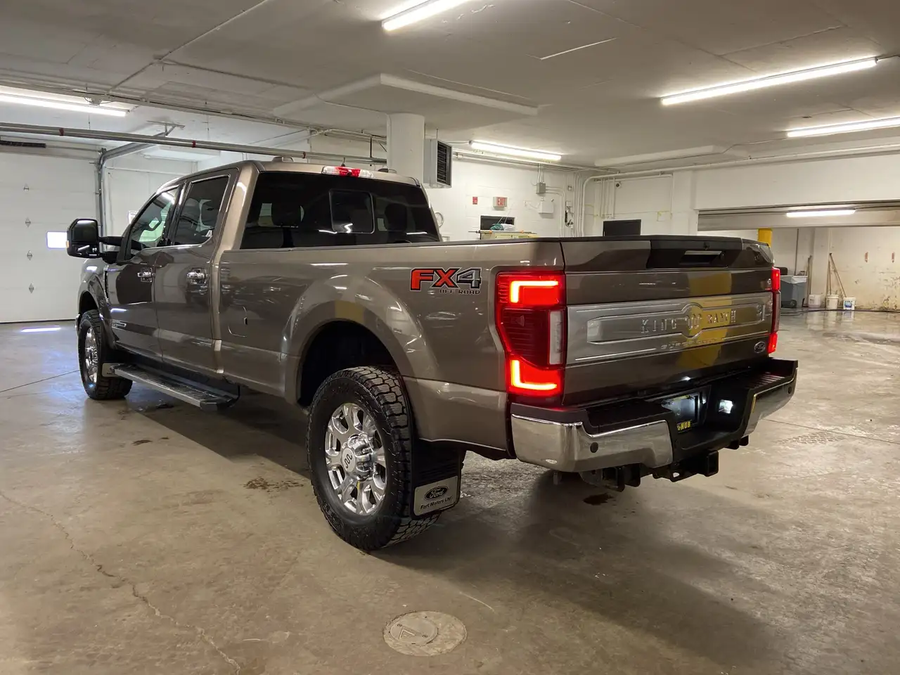 Ford F 350 снимка Ford F 350