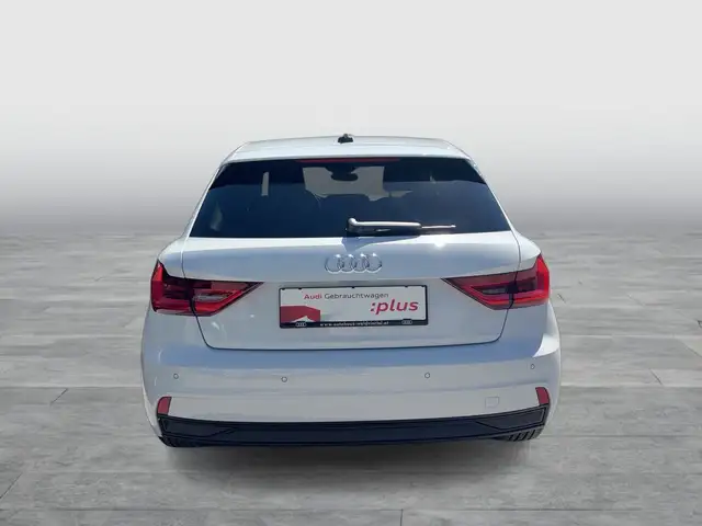 Audi A1 view 4