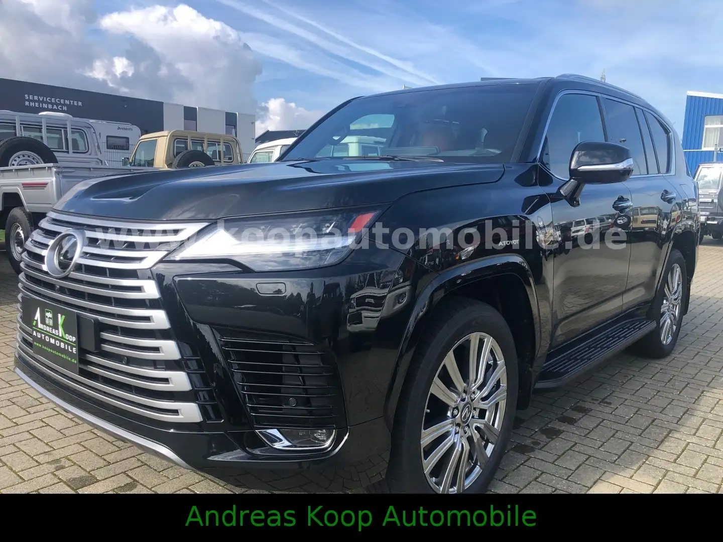 Lexus LX 700h Superior VIP+ 4-Sitzer Schwarz - 1