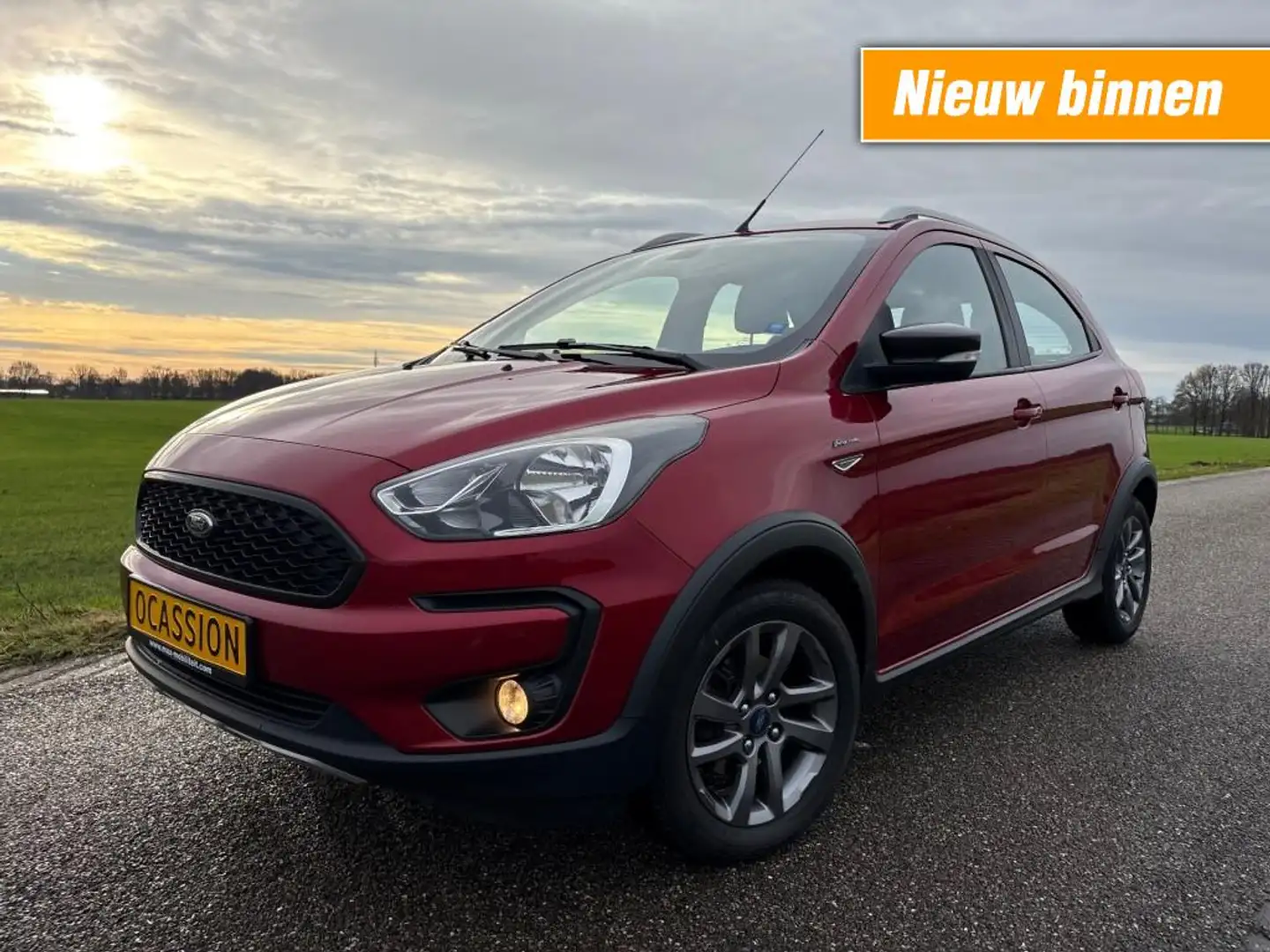 Ford Ka/Ka+ + ULTIMATE / APPLE CARPLAY / BOMVOL / NETTE STAAT Rouge - 1