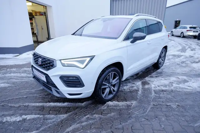 SEAT Ateca FR 2.0 TDI DSG 4WD/Pano/Navi/AHK/Kam/ACC
