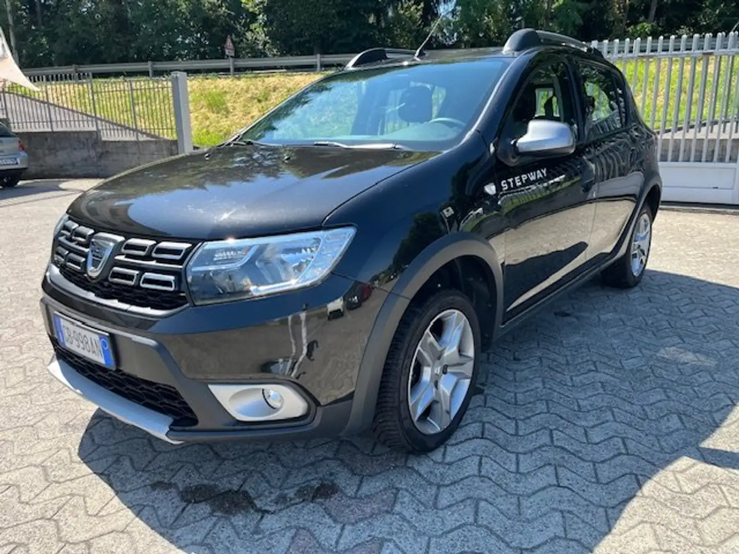 Dacia Sandero Stepway 1.0 sce Access s "OK NEOPATENTATI" Nero - 2