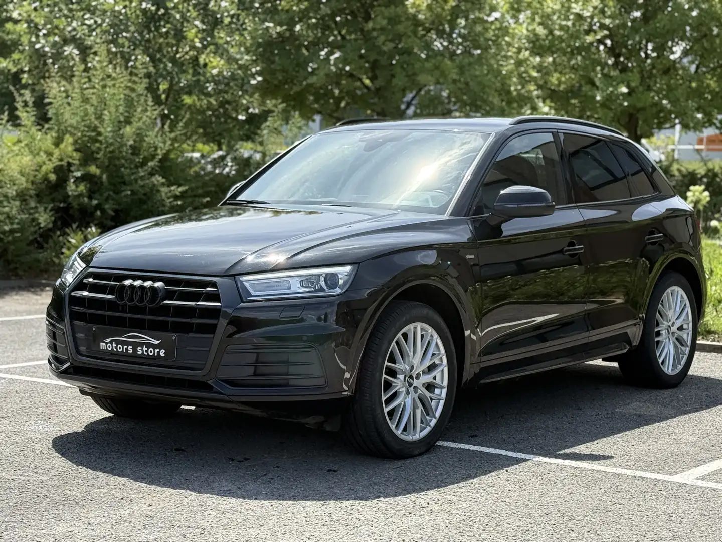Audi Q5 2.0 TDi  S line//GARANTIE 12 mois Noir - 2