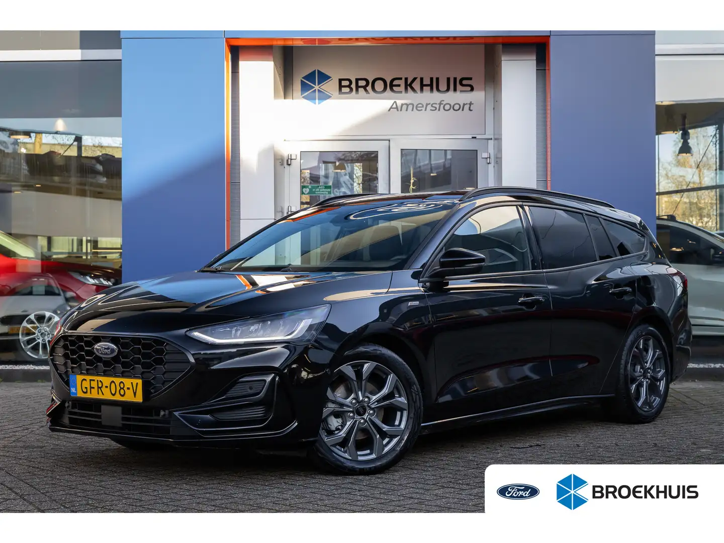 Ford Focus Wagon 1.0 EcoBoost Hybrid ST Line | Trekhaak | Sto Noir - 1
