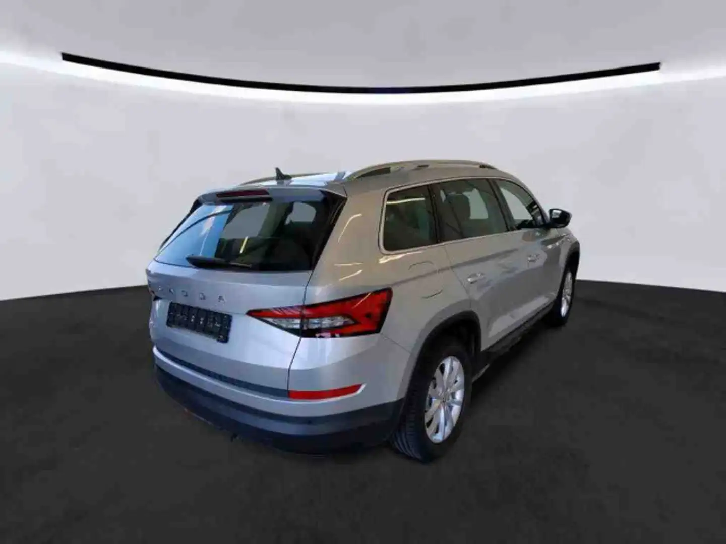 Skoda Kodiaq Style 1.5TSI DSG LED Navi ACC RFK AHK SHZ Silber - 2