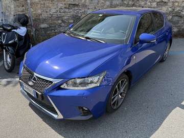 1.8 hybrid F-Sport cvt E6