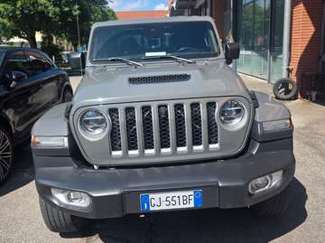 Gladiator 3.0 V6 Overland 4wd auto