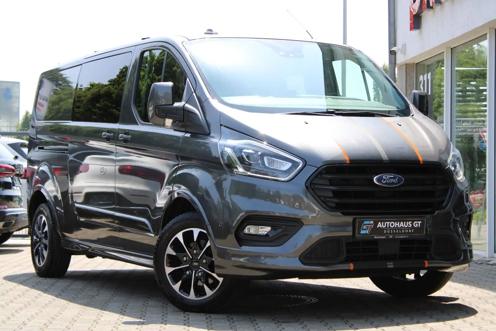 Ford Transit Custom Sport 320 L2/Mixito/5 Sitze/AHK Grau - 1