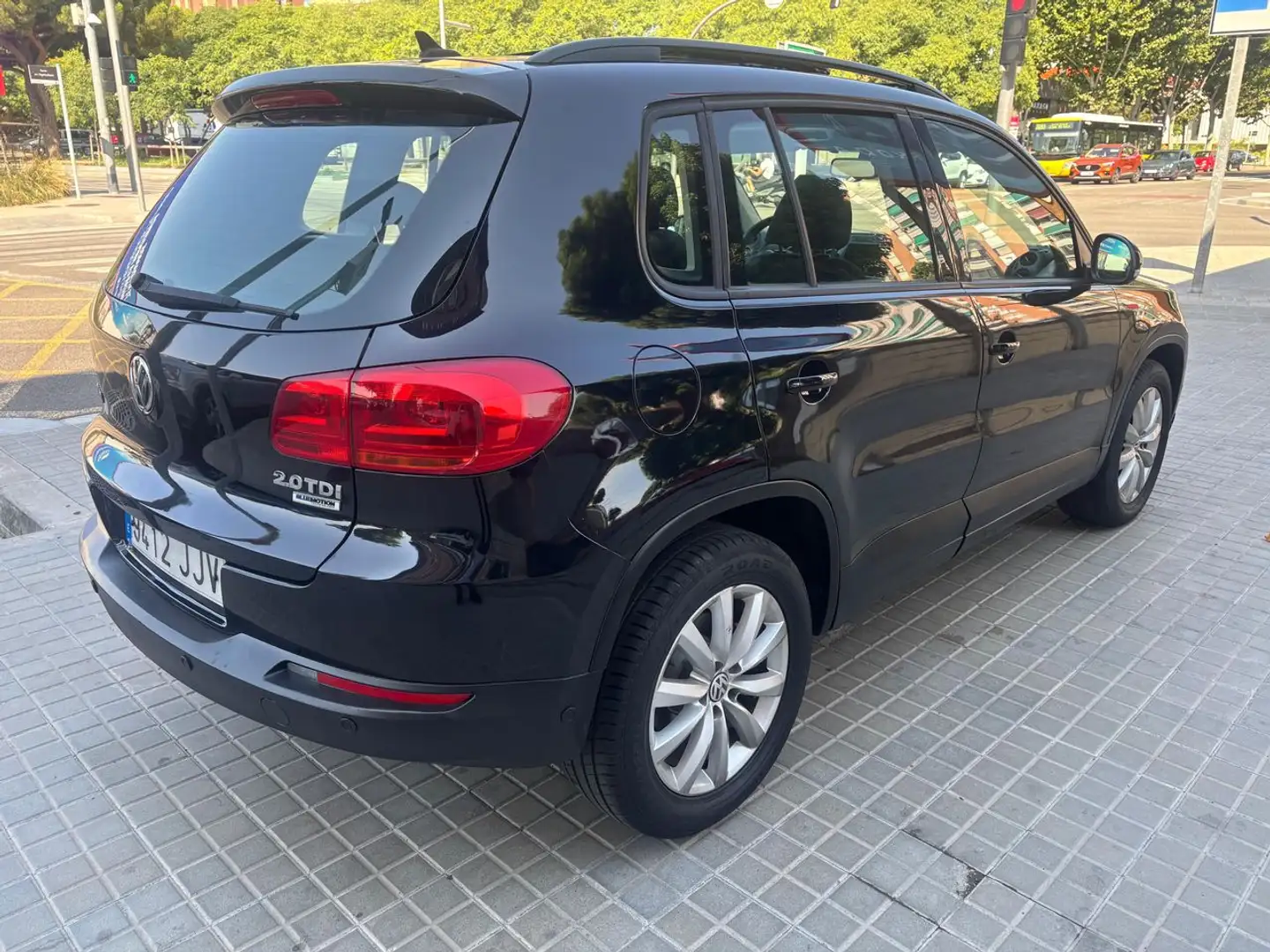 Volkswagen Tiguan 2.0TDI BMT CityScape 4x2 150 Noir - 2