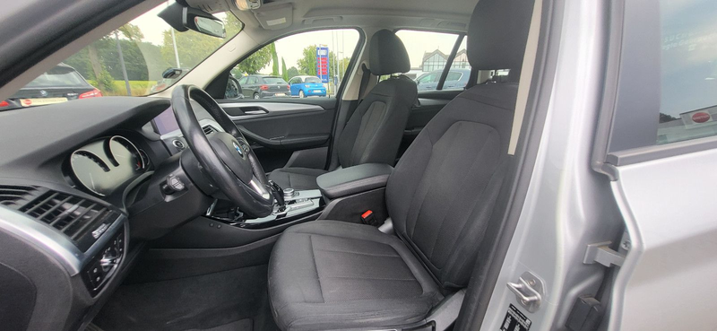 BMW X3 xDrive 20 d Advantage — photo 13