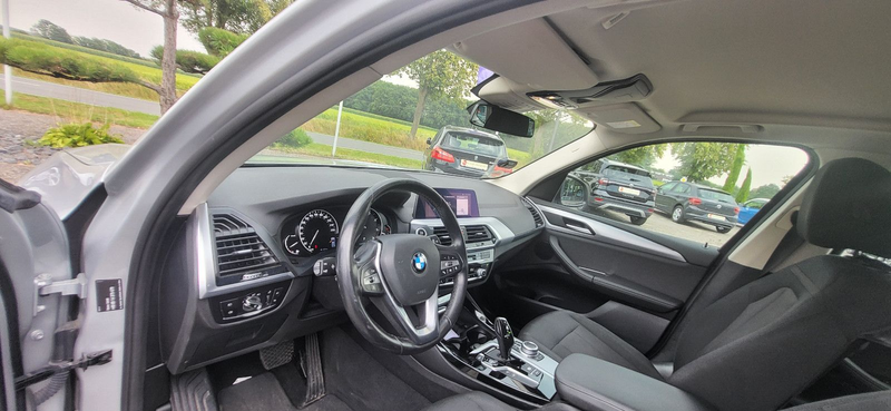 BMW X3 xDrive 20 d Advantage — photo 12