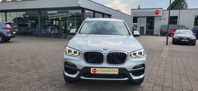 BMW X3 xDrive 20 d Advantage — photo 2