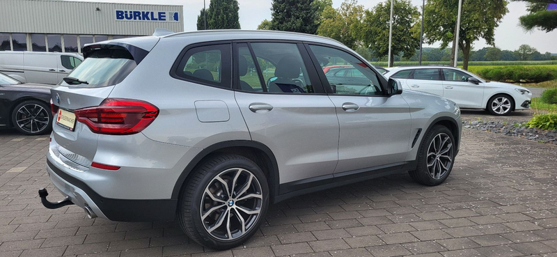 BMW X3 xDrive 20 d Advantage — photo 5