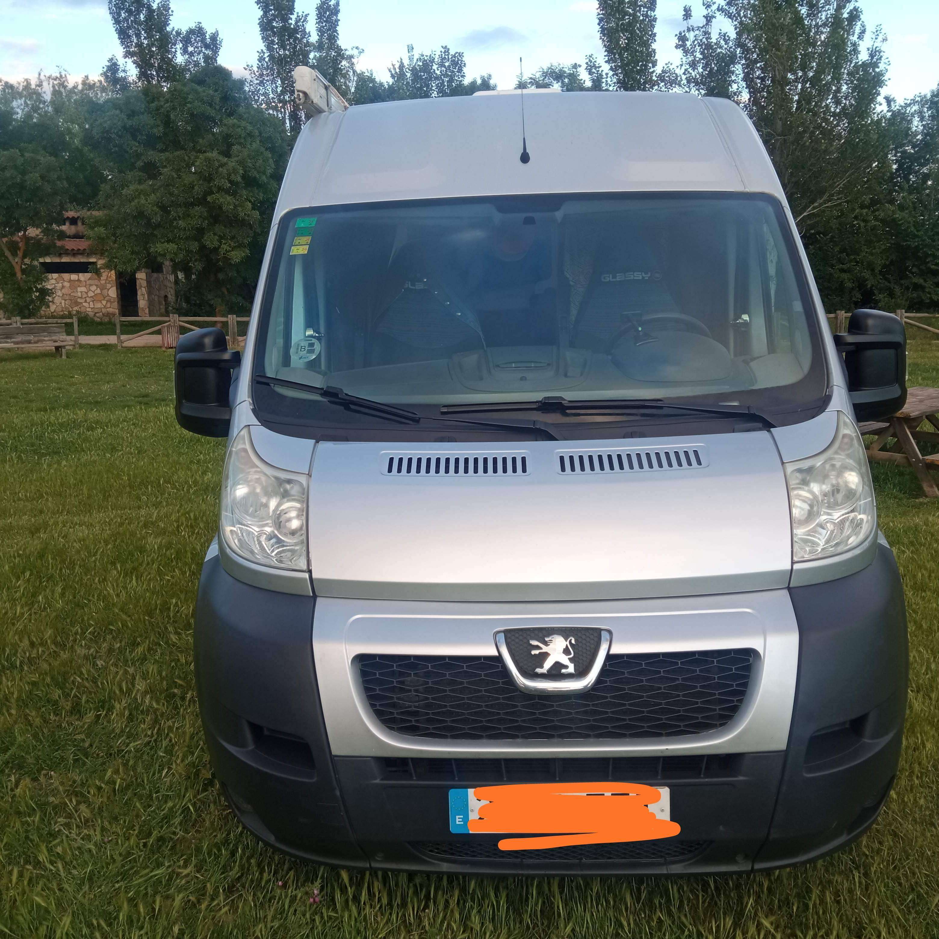 Peugeot Boxer Boxer Furgón Camperizada 2.2HDI 333 L2H2 120 - foto 1