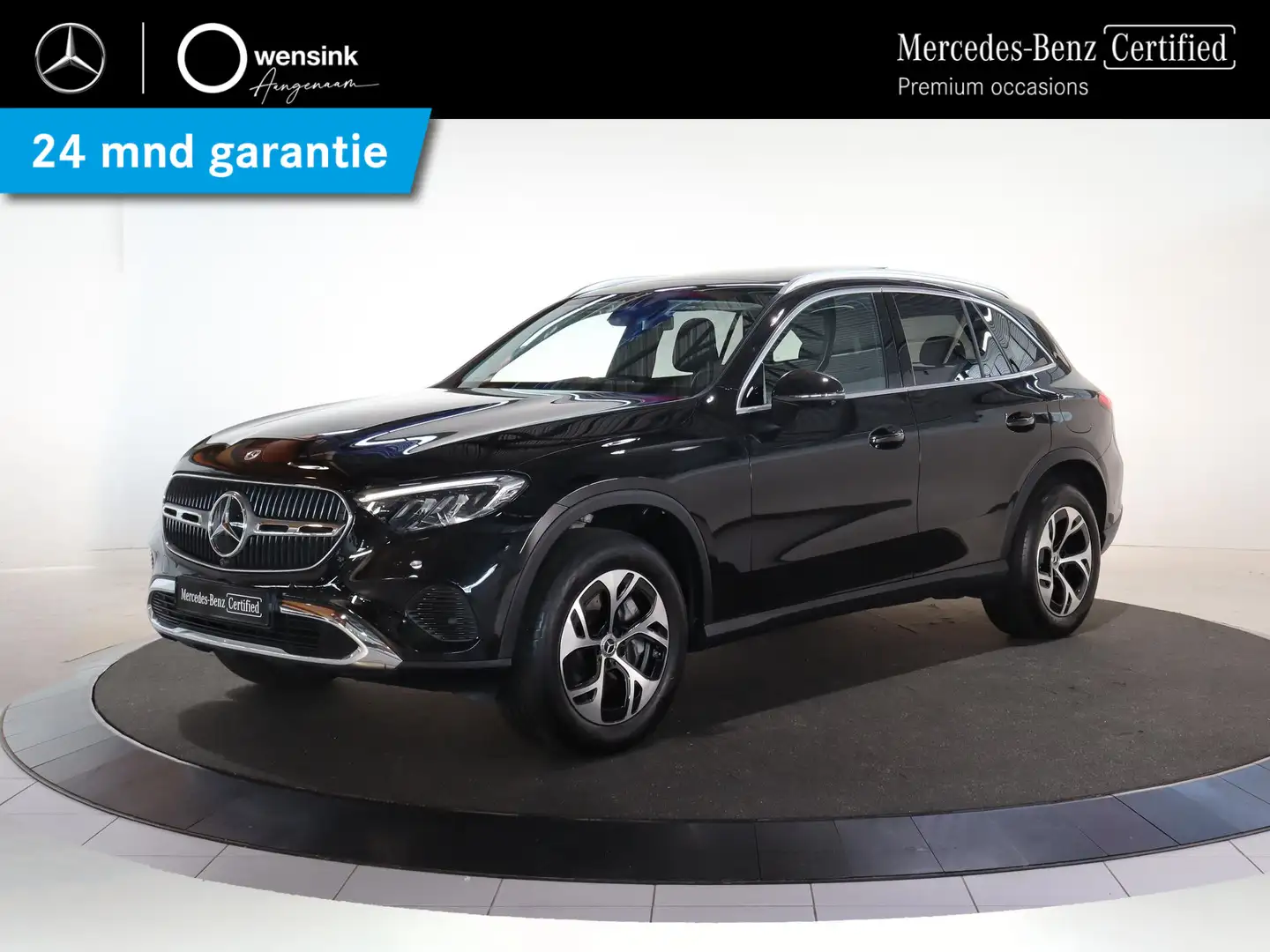 Mercedes-Benz GLC 300 300e 4MATIC Luxury Line | Panoramadak | Trekhaak | Schwarz - 1