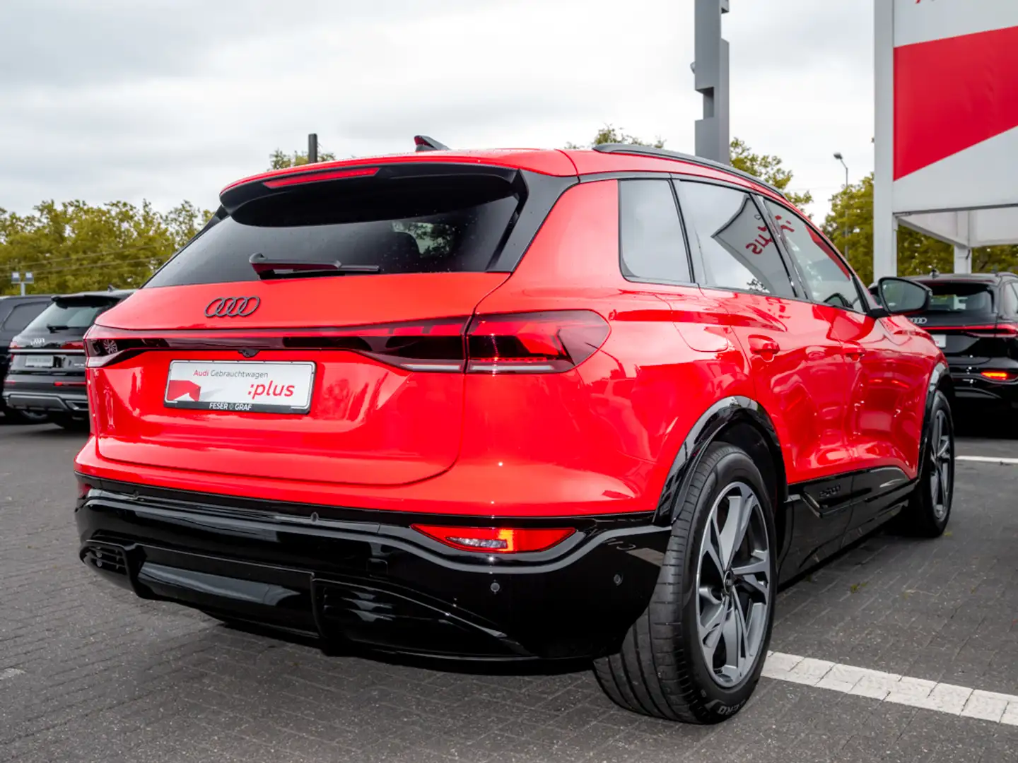 Audi Q6 performance S line /Matrix/Leder/Pano/B&O/AHK crvena - 2