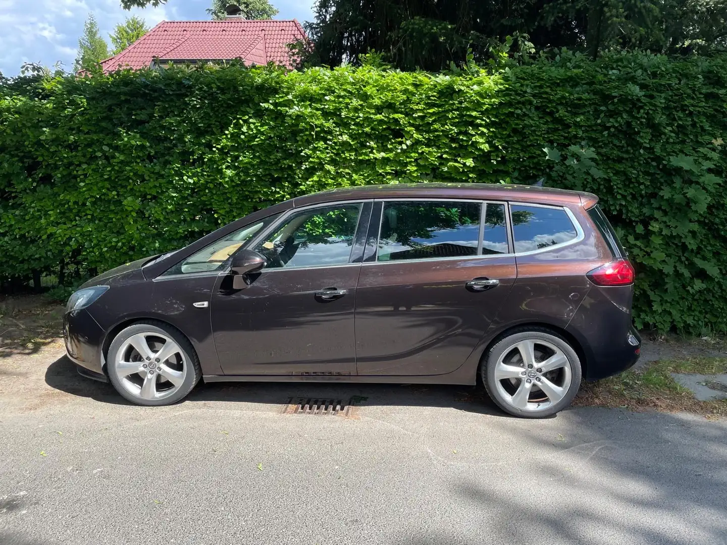 Opel Zafira Tourer 2.0 CDTI Automatik Innovation Braun - 1