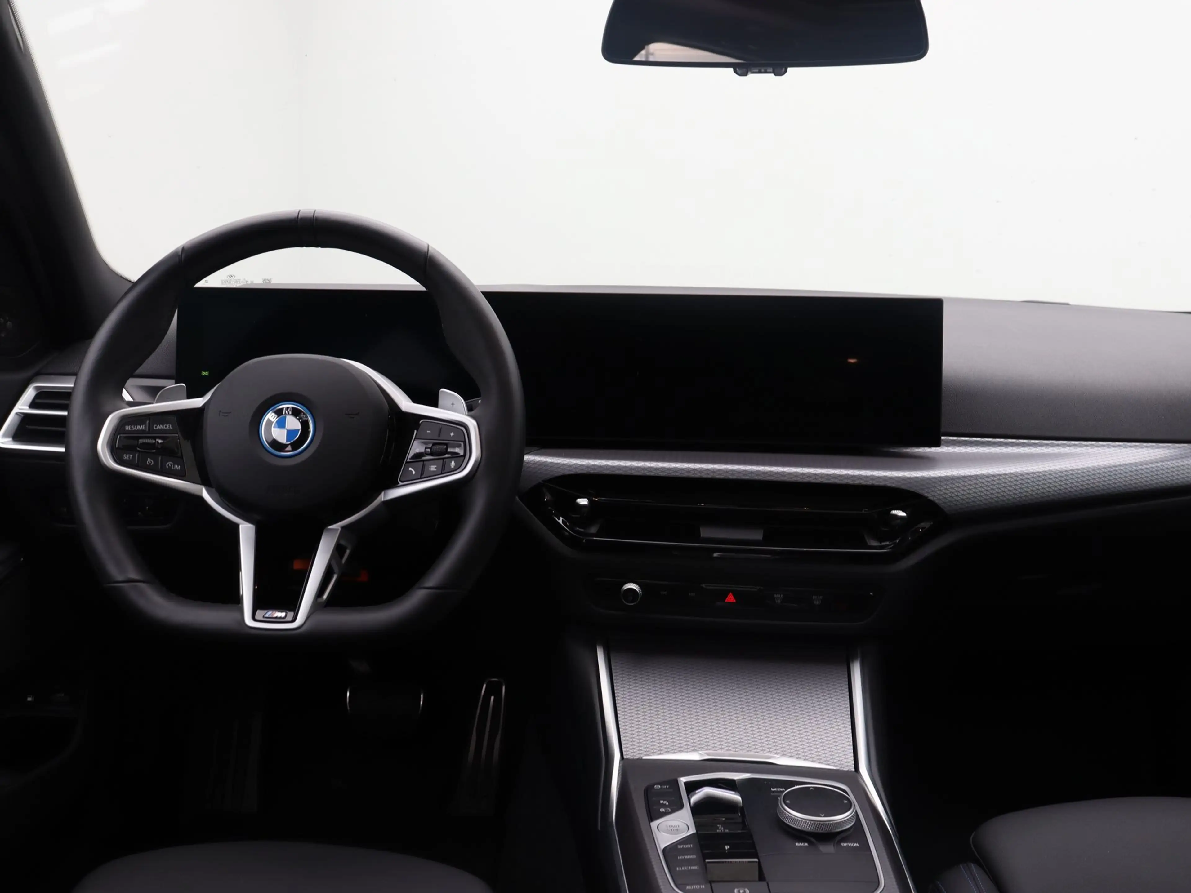 BMW 330 3 Serie 330e Touring — photo 13