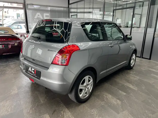 Suzuki Swift view 7