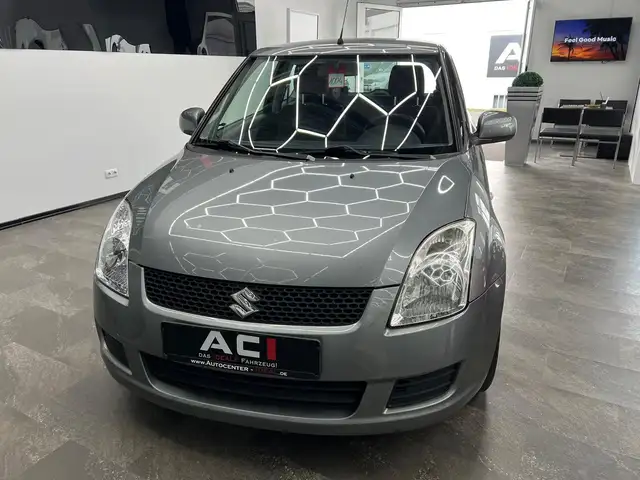 Suzuki Swift view 9