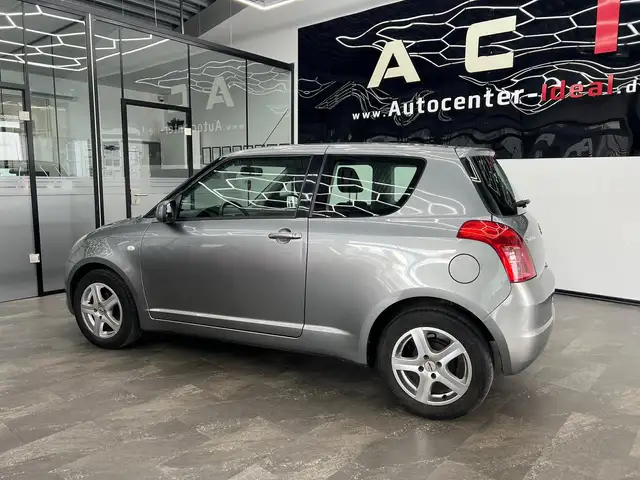 Suzuki Swift view 4