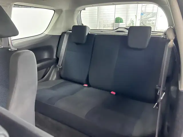 Suzuki Swift view 13
