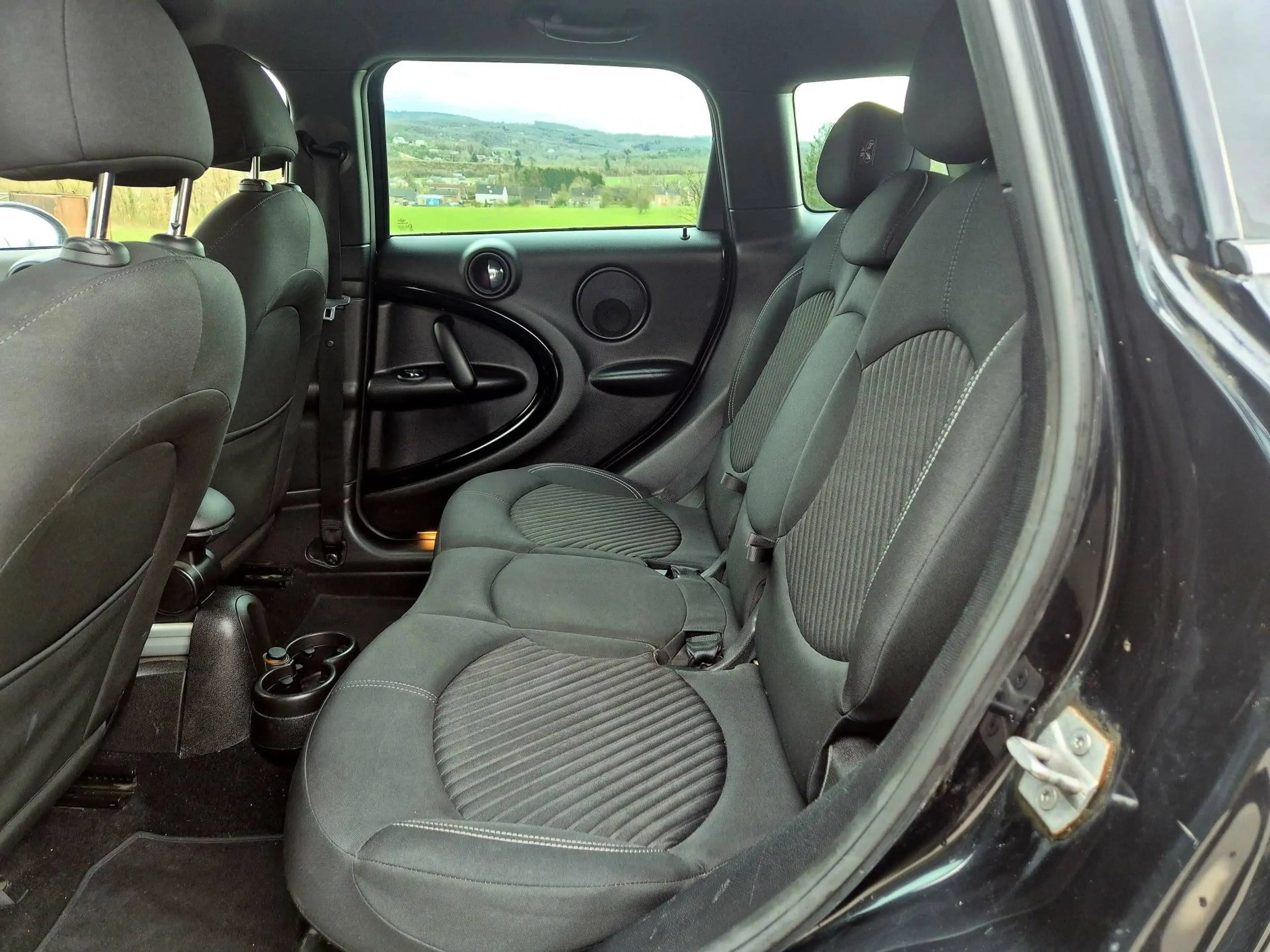 MINI Cooper D Countryman Mini Countryman 1.6 D "Prêt à immatriculer" GPS, Xénon, Airco — photo 7