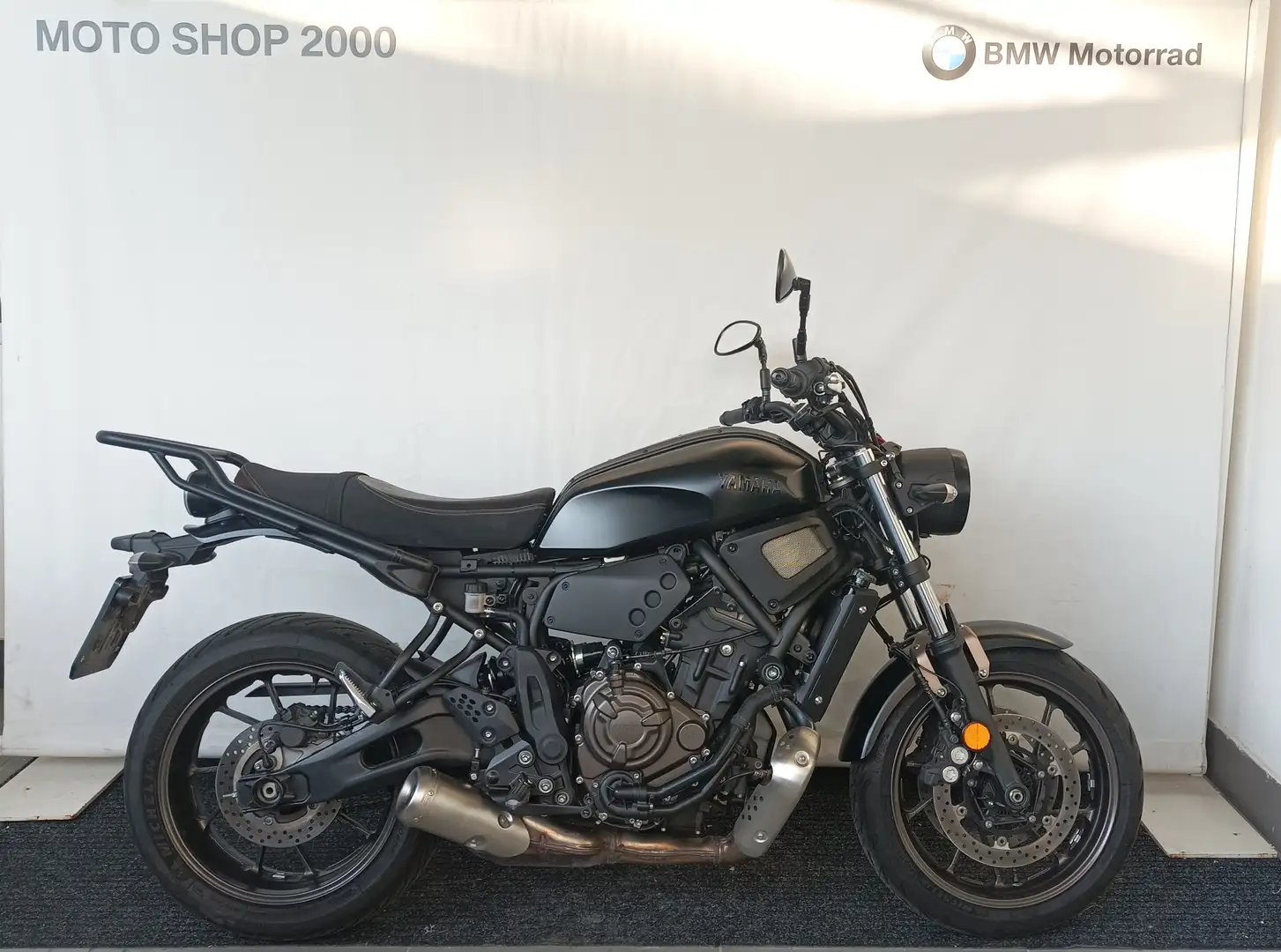 Yamaha XSR 700 - 1