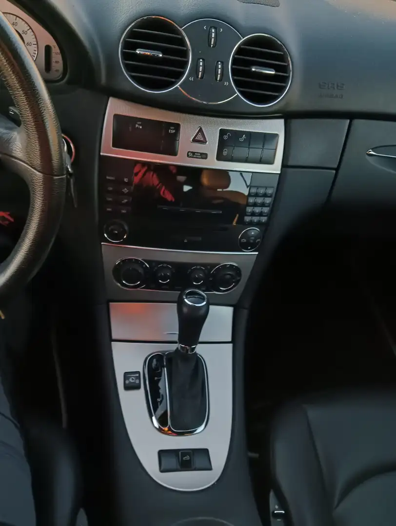 Mercedes-Benz CLK 200 Cabrio k tps Avantgarde - 2