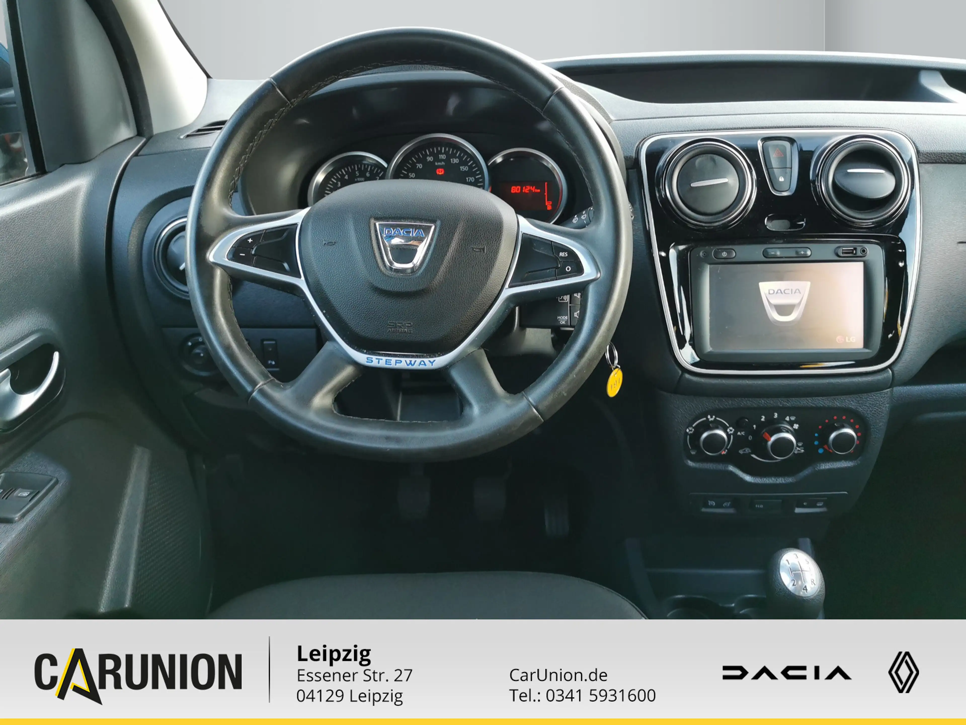 Dacia Dokker Stepway Celebration SCe 100 SUV Style — photo 9