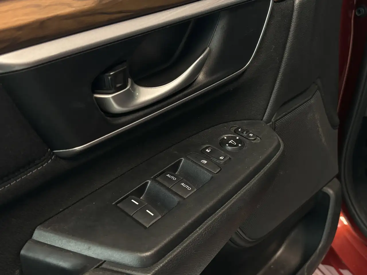 Honda CR-V снимка Honda CR-V