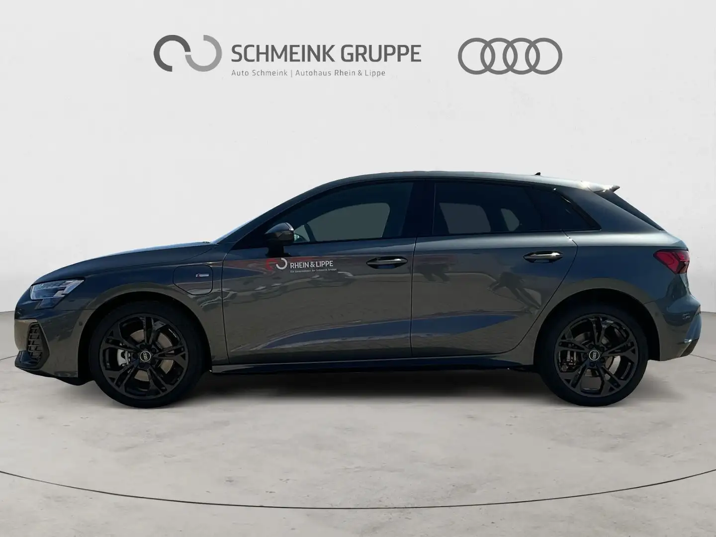 Audi A3 40 TFSI e S line Business AHK ACC Grau - 2