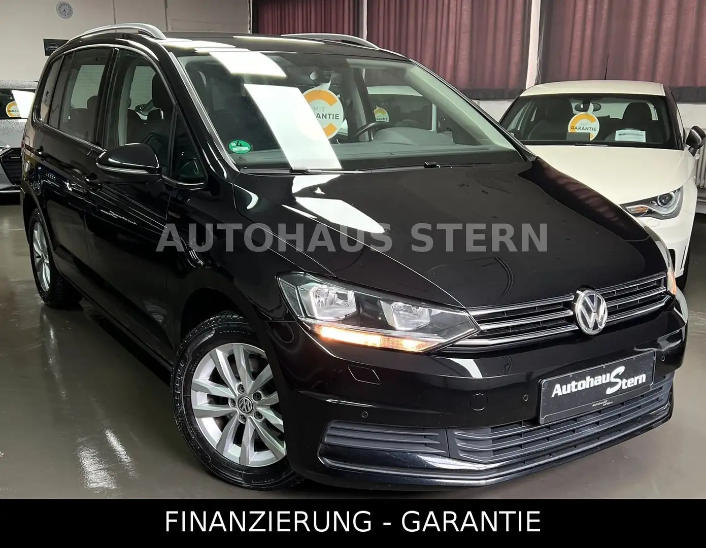 Volkswagen Touran 1.4 TSI ACC Front Assist 8xReifen LightA Schwarz - 1