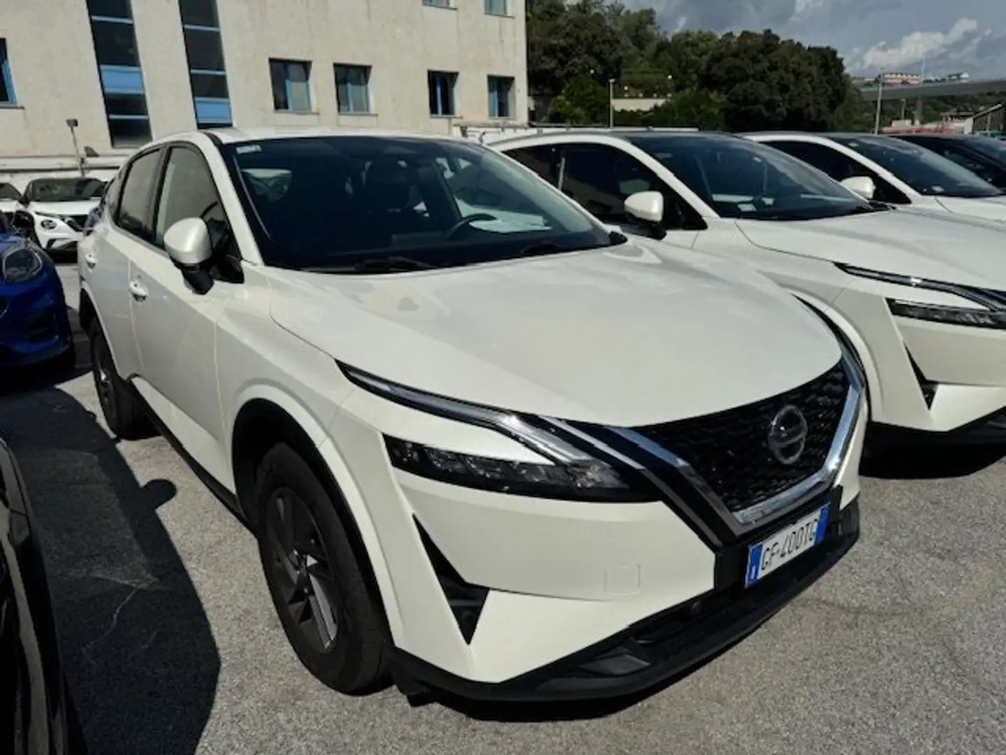Nissan Qashqai 1.3 mhev Acenta 2WD 140cv Wit - 1