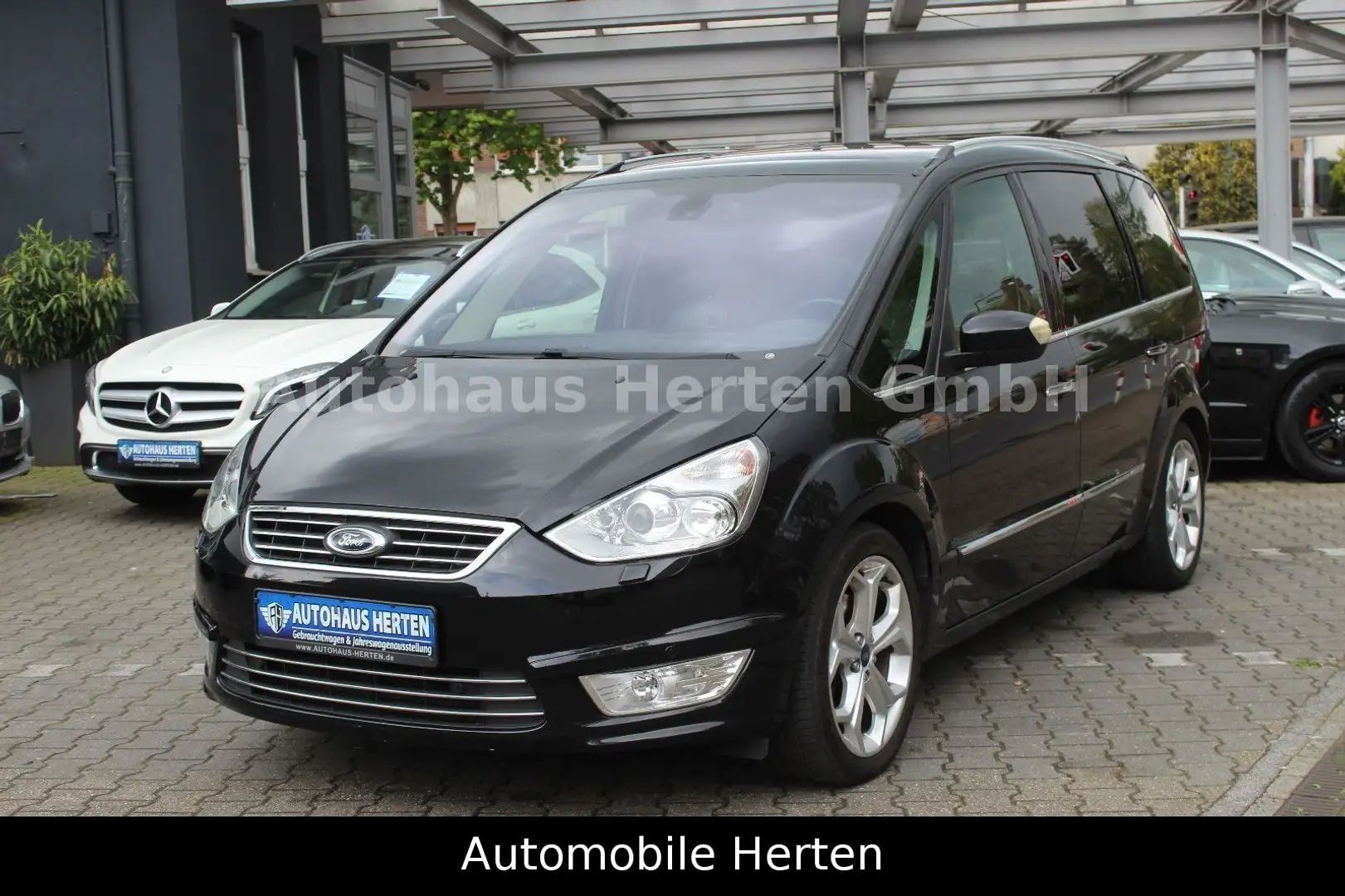 Ford Galaxy 2.0 TDCI Titanium*AUTOMATIK*7-SITZER*PANO Noir - 1