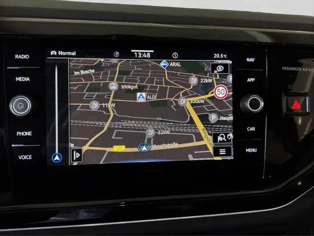 Volkswagen Polo view 12