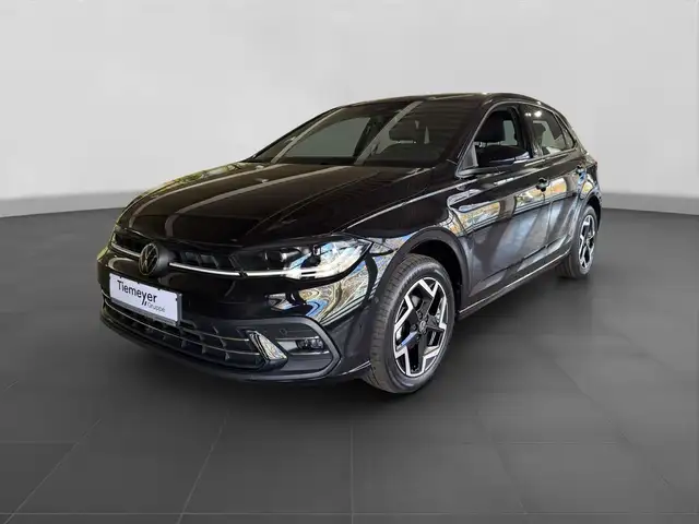 Volkswagen Polo view 2