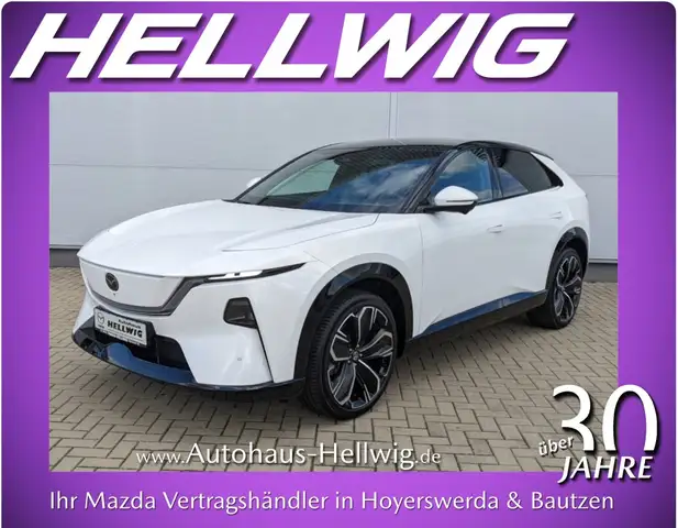 Mazda CX-6e EV (258PS) Takumi Leder Panodach 21" Alufelgen NEU