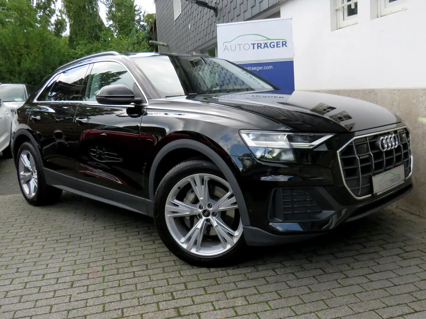 Audi Q8 45 TDI quattro // Pano, Ahk, ACC, Luftfahrwerk Schwarz - 1