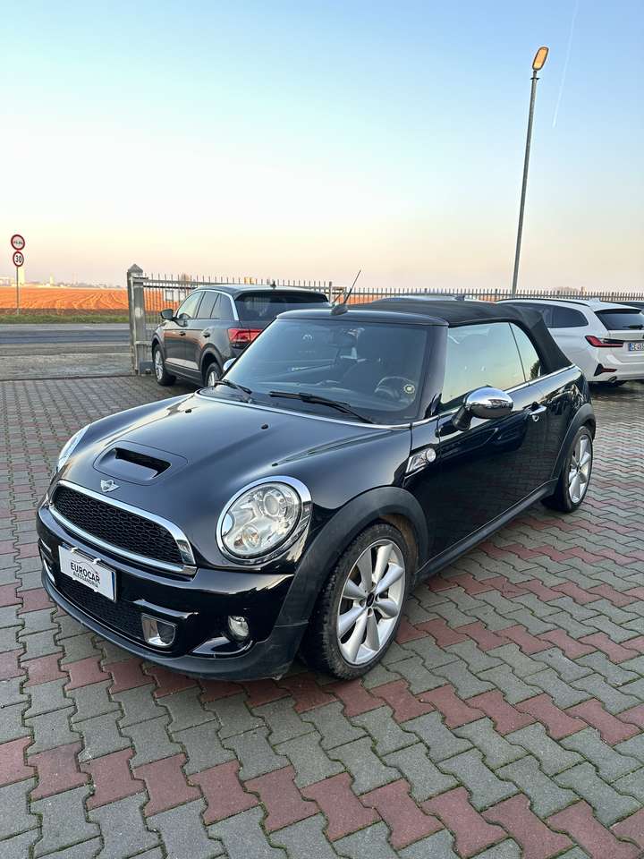 MINI Cooper SD Cabrio 2.0