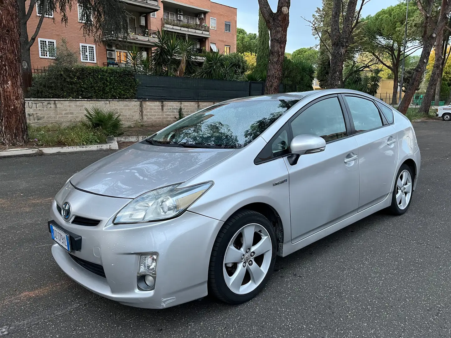Toyota Prius 1.8 ibrida- automatica-batterie new-funziona tutto - 1
