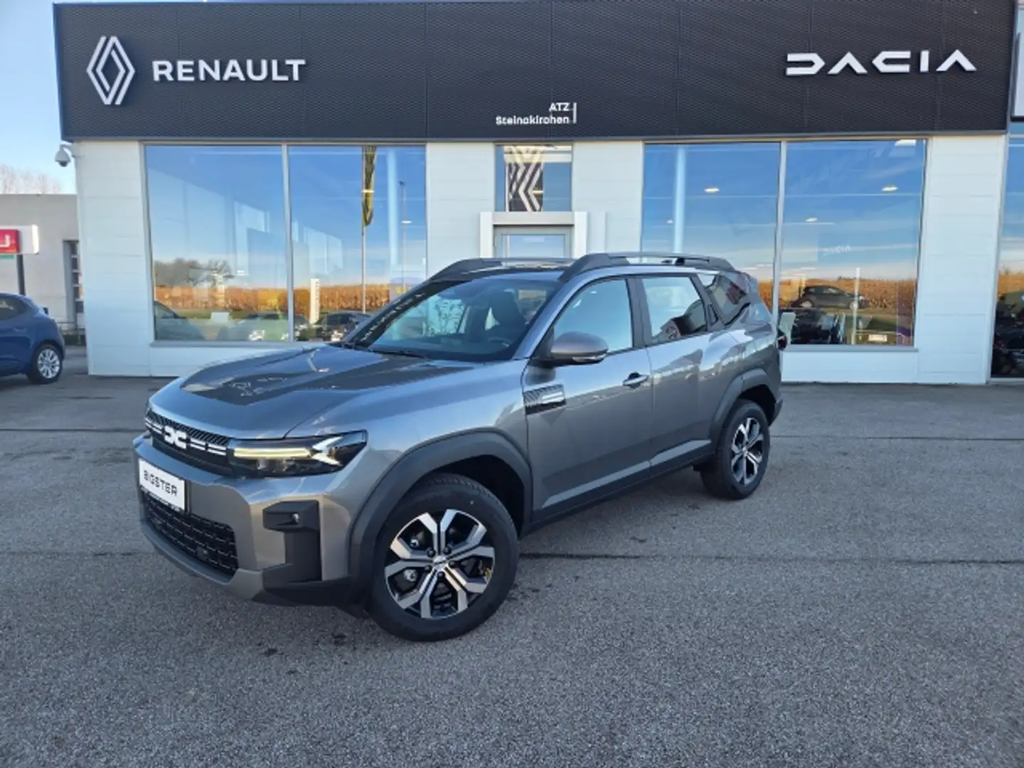 Dacia Bigster EXPRESSION TCE130 4X4 Grijs - 1