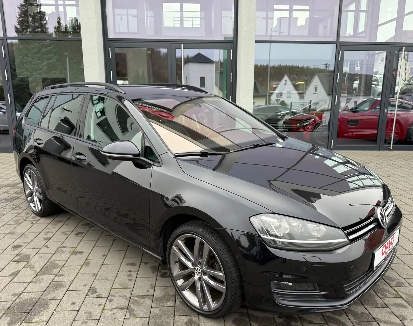 Volkswagen Golf VII Variant 1.6 BlueTDI Comfortline DSG Schwarz - 2