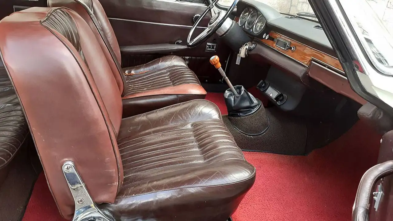 Alfa Romeo 2600 Coupè Sprint Bertone, foto 8